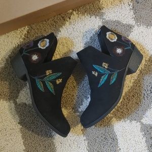 Black Booties with Embroidered Flowers